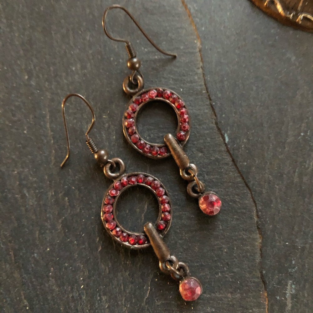 Garnet dangles